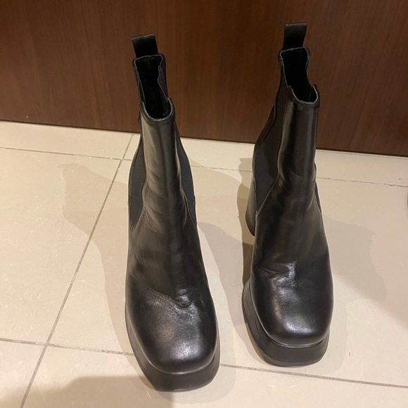 Russell & Bromley Womens Platform High Heeled Boots Black Leather - Picture 4 of 13